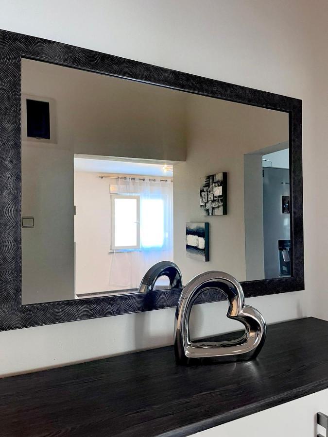 Luana Lux Apartment プーラ エクステリア 写真